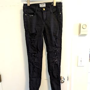 Frame Ultra Distressed Le High Skinny Jean